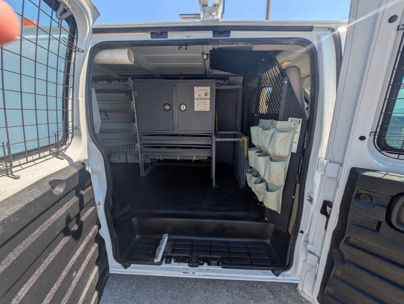 2011 Chevrolet Express 2500