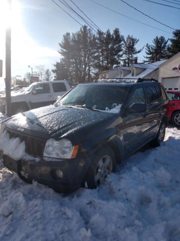 2006 Jeep Grand Cherokee for sale at E & K Automotive in Derry NH