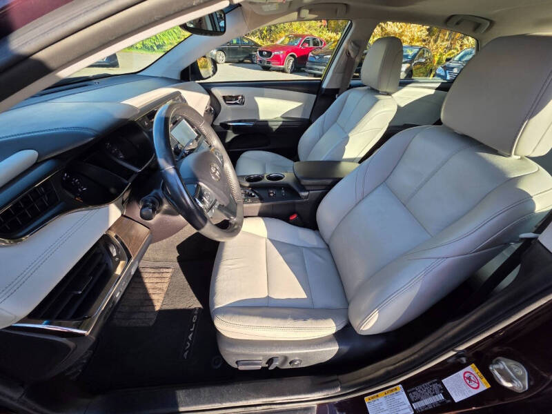 2016 Toyota Avalon XLE