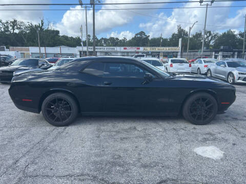 2018 Dodge Challenger SXT
