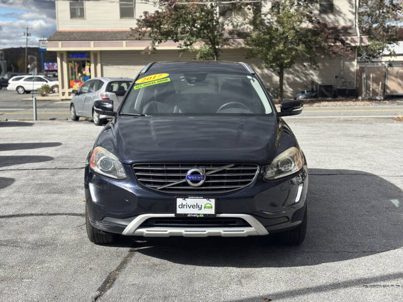 2017 Volvo XC60 T6 Dynamic