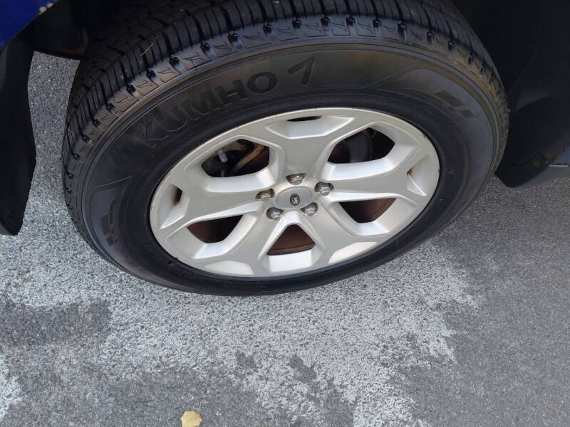 2013 Ford Edge SE