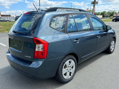 2009 Kia Rondo LX