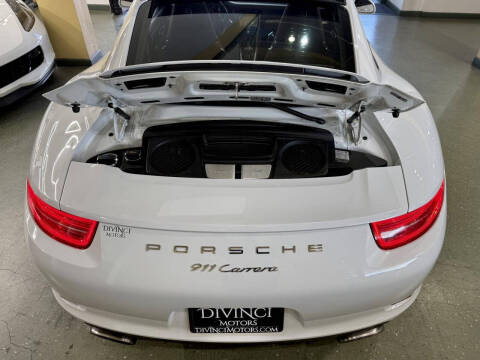 2015 Porsche 911 Carrera