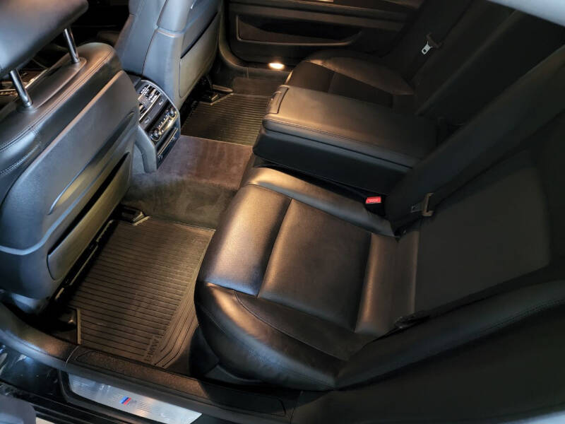 2013 BMW 7 Series 750Li xDrive