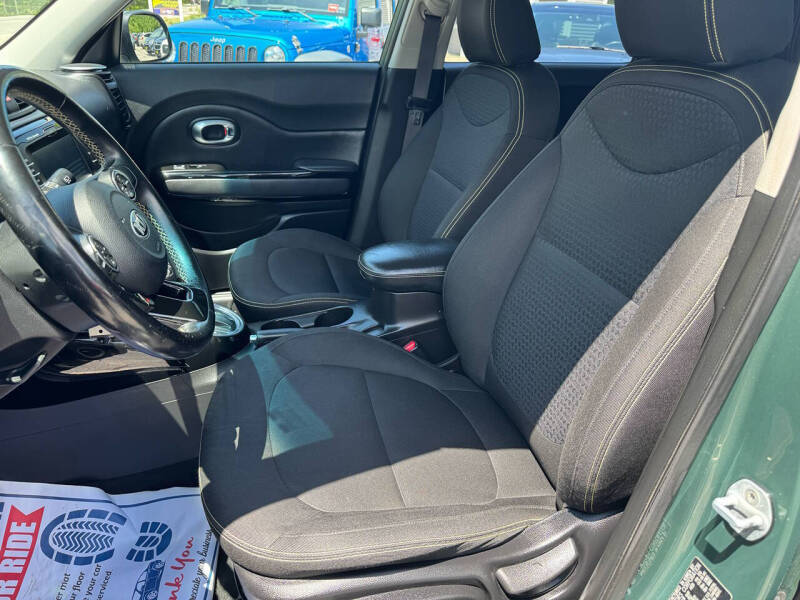 2014 Kia Soul +