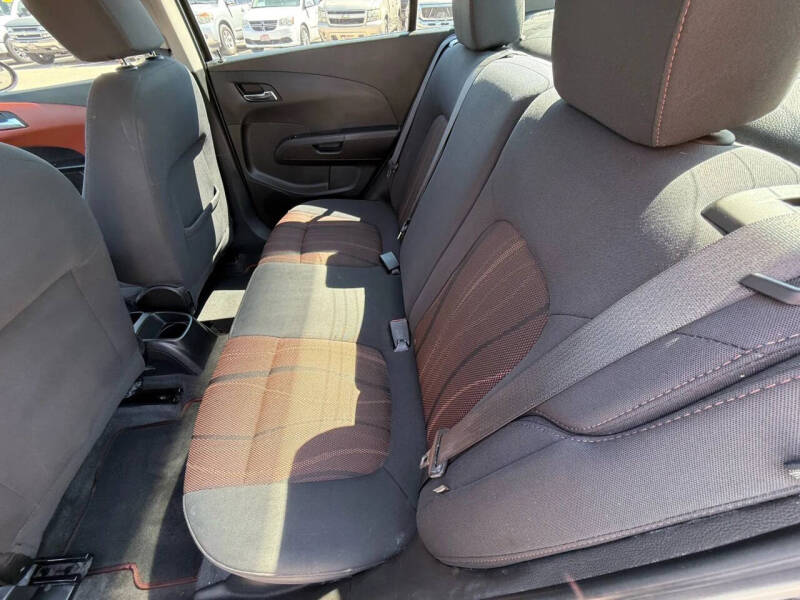 2016 Chevrolet Sonic LT Auto