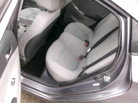 2016 Hyundai Accent SE