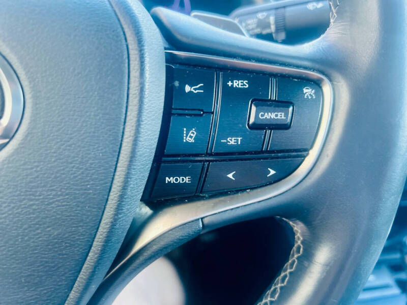 2021 Lexus ES 300h