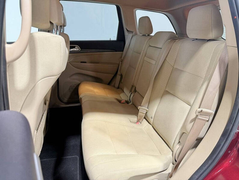 2019 Jeep Grand Cherokee Laredo E