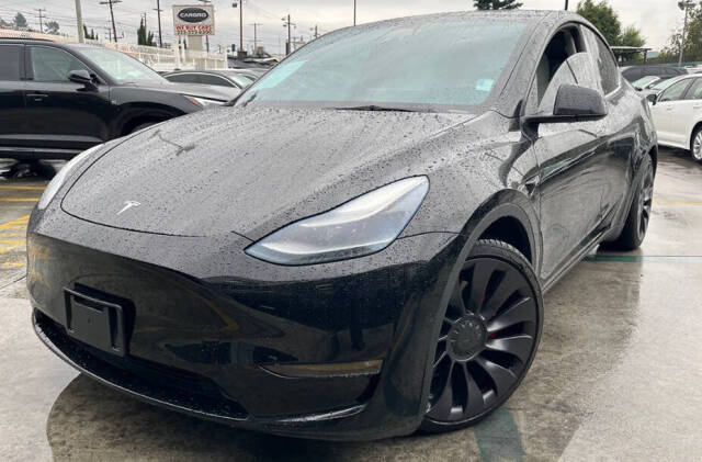 2021 Tesla Model Y Performance's photo