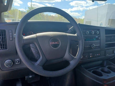 2024 GMC Savana 2500