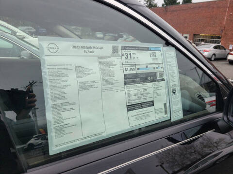 2023 Nissan Rogue SL
