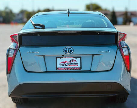 2016 Toyota Prius Two