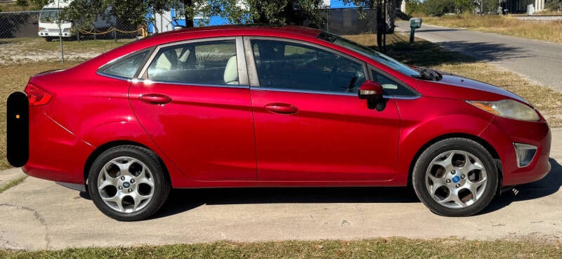 2012 Ford Fiesta SEL