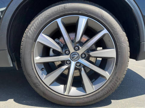 2025 Acura MDX SH-AWD w/Tech