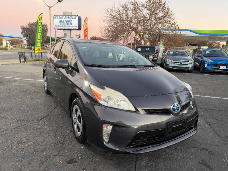 2012 Toyota Prius Two