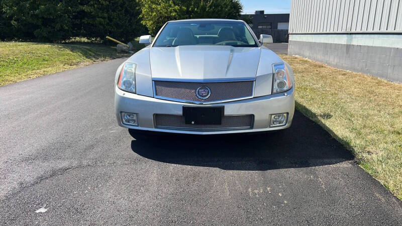 2005 Cadillac XLR