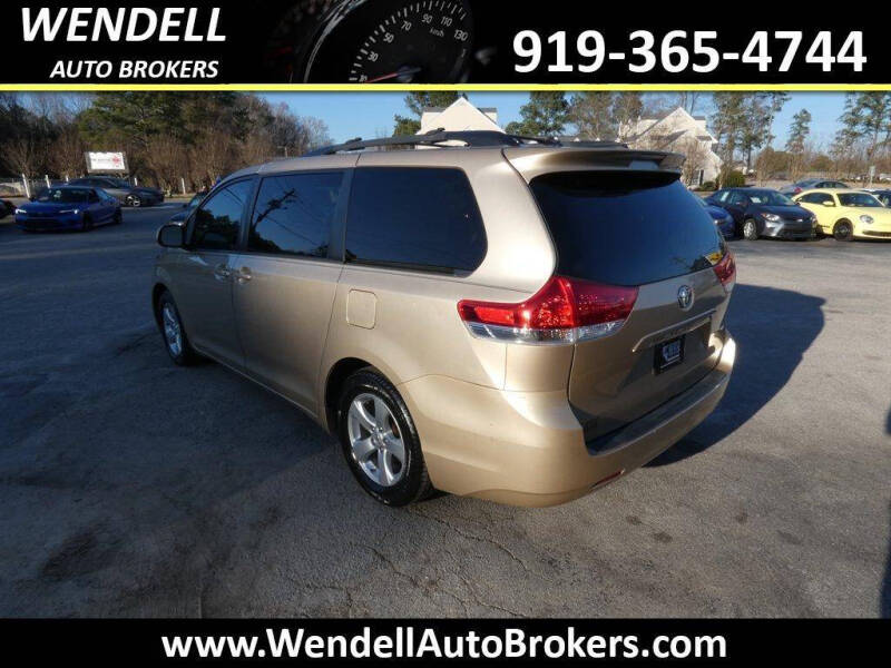 2012 Toyota Sienna