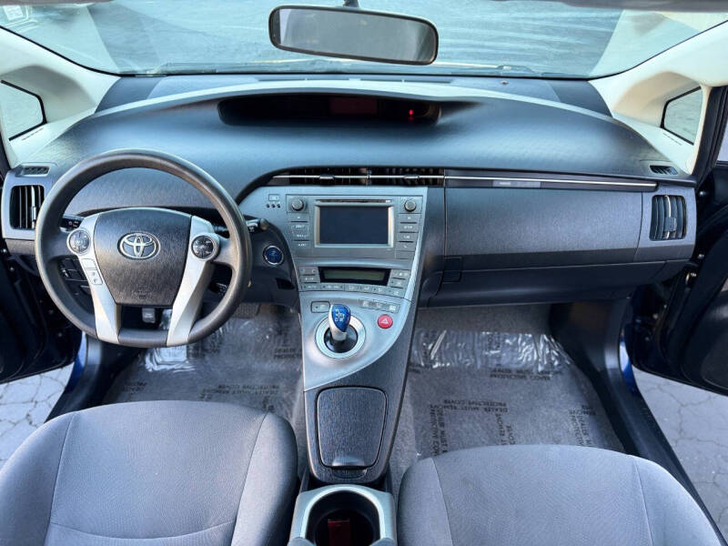 2013 Toyota Prius Two