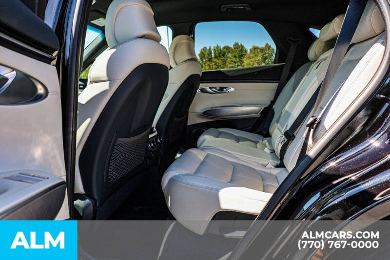 2024 Genesis Electrified GV70