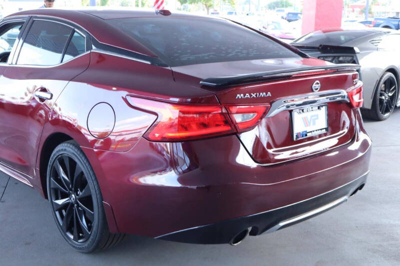 2017 Nissan Maxima