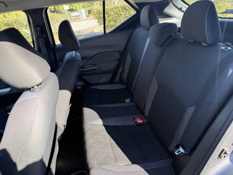 2019 Nissan Kicks SV