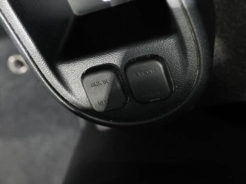 2011 Mazda MAZDA2 Touring