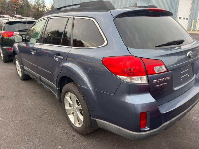 2013 Subaru Outback 2.5i Limited