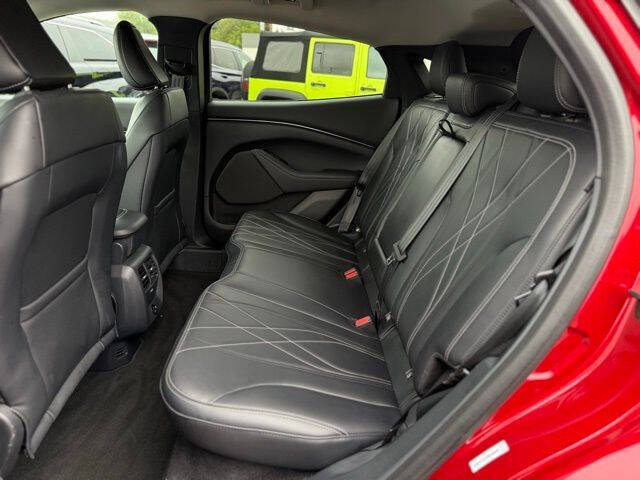 2021 Ford Mustang Mach-E Select