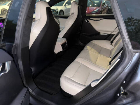 2020 Tesla Model S