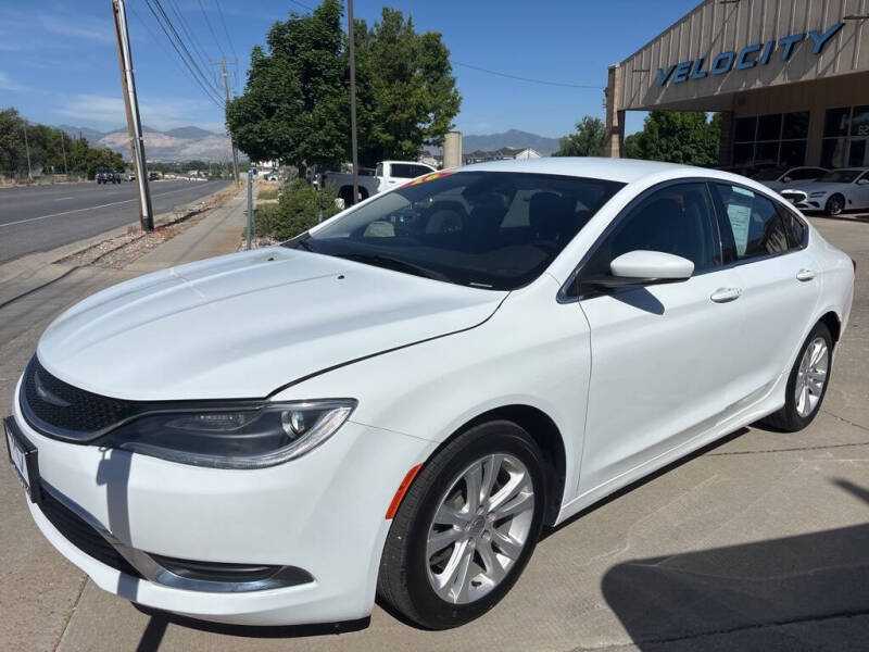 2016 Chrysler 200 Limited