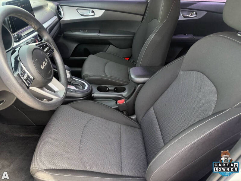 2023 Kia Forte LX