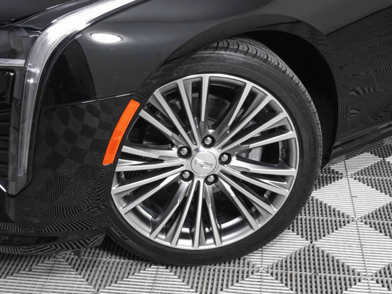 2025 Cadillac CT4 Premium Luxury