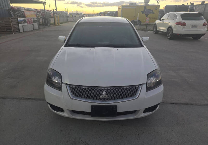 2011 Mitsubishi Galant FE