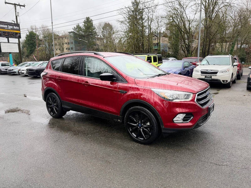 2018 Ford Escape SE