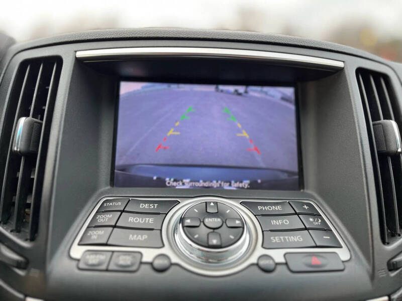 2012 Infiniti G37 Sedan Journey