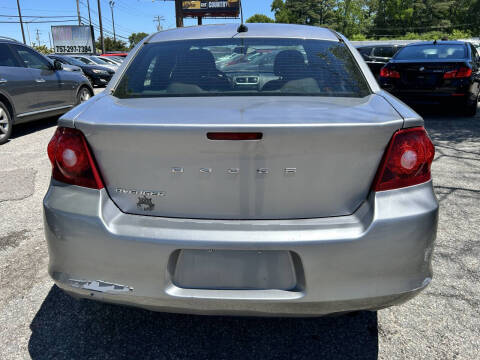 2013 Dodge Avenger SE