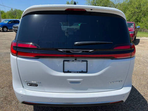 2027 Chrysler Pacifica Limited
