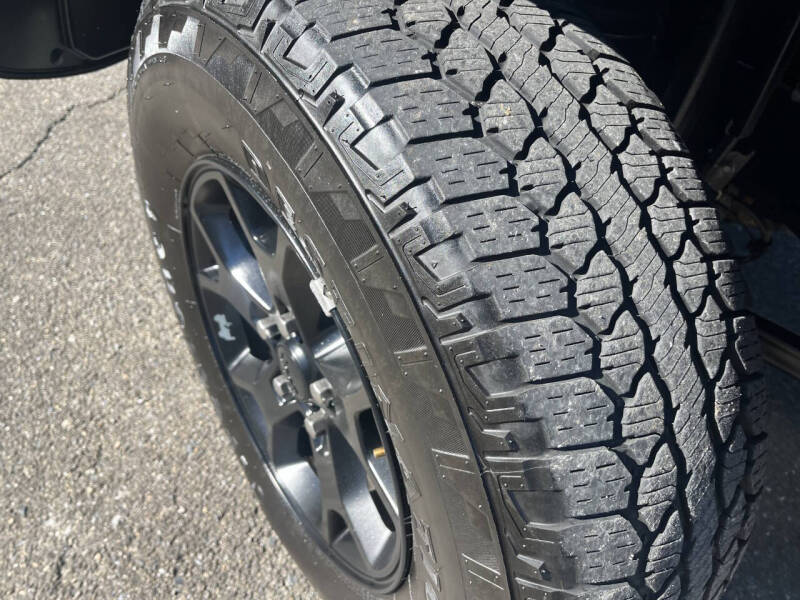 2021 Jeep Wrangler Willys photo 4