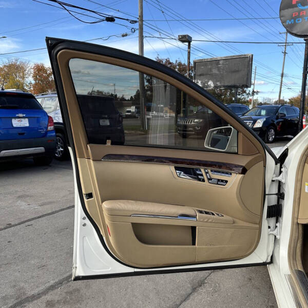 2010 Mercedes-Benz S-Class S 550 4MATIC