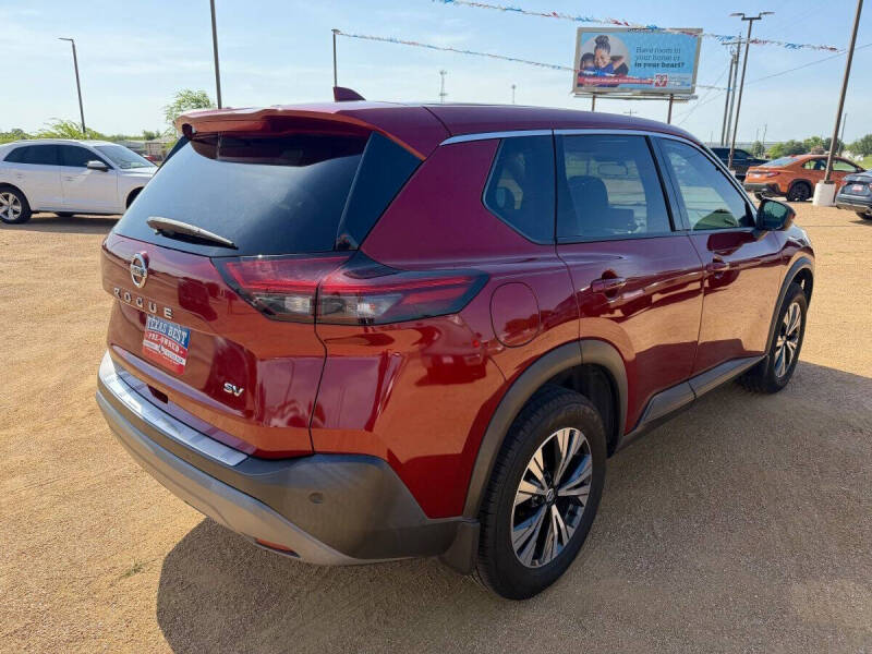 2021 Nissan Rogue SV