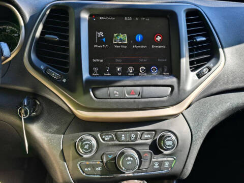 2017 Jeep Cherokee Latitude