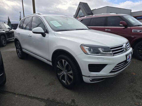 2017 Volkswagen Touareg V6 Wolfsburg