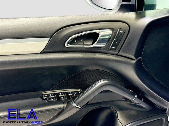 2016 Porsche Cayenne GTS