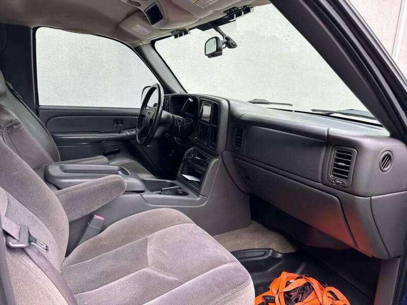 2004 GMC Sierra 2500HD