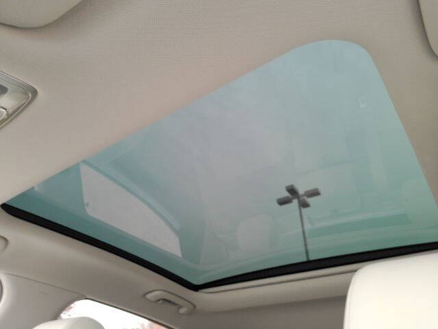 2024 Genesis GV60 Standard