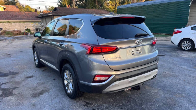 2019 Hyundai Santa Fe SE 2.4L