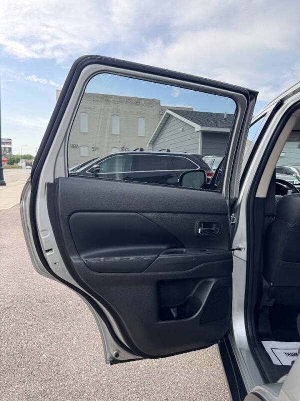 2020 Mitsubishi Outlander SEL