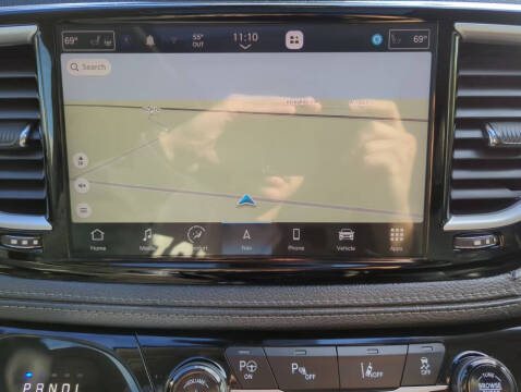 2023 Chrysler Pacifica Plug-In Hybrid Limited